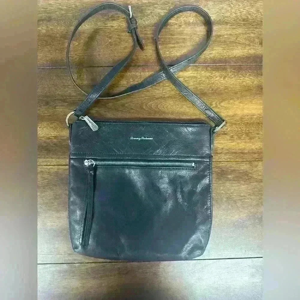 Black, genuine, leather purse, women’s Tommy Bahama Crossbody